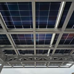 Panel array, underside